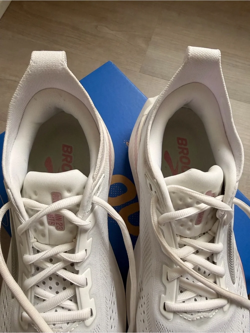 Brooks Glycerin GTS 23 running/walking sneakers - Picture 5 of 8